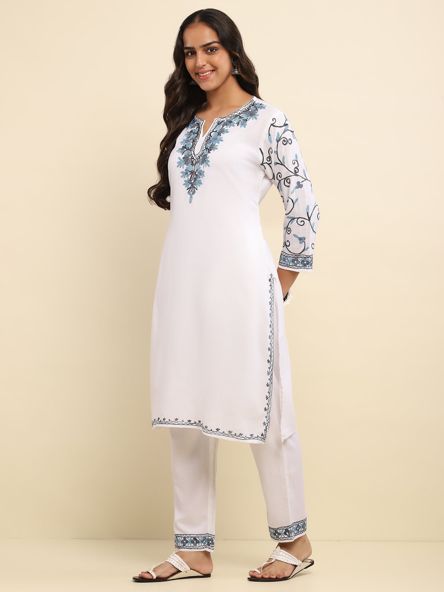 Aari Embroidered Cotton Solid Women's 2 PC Long Kurta Set- White