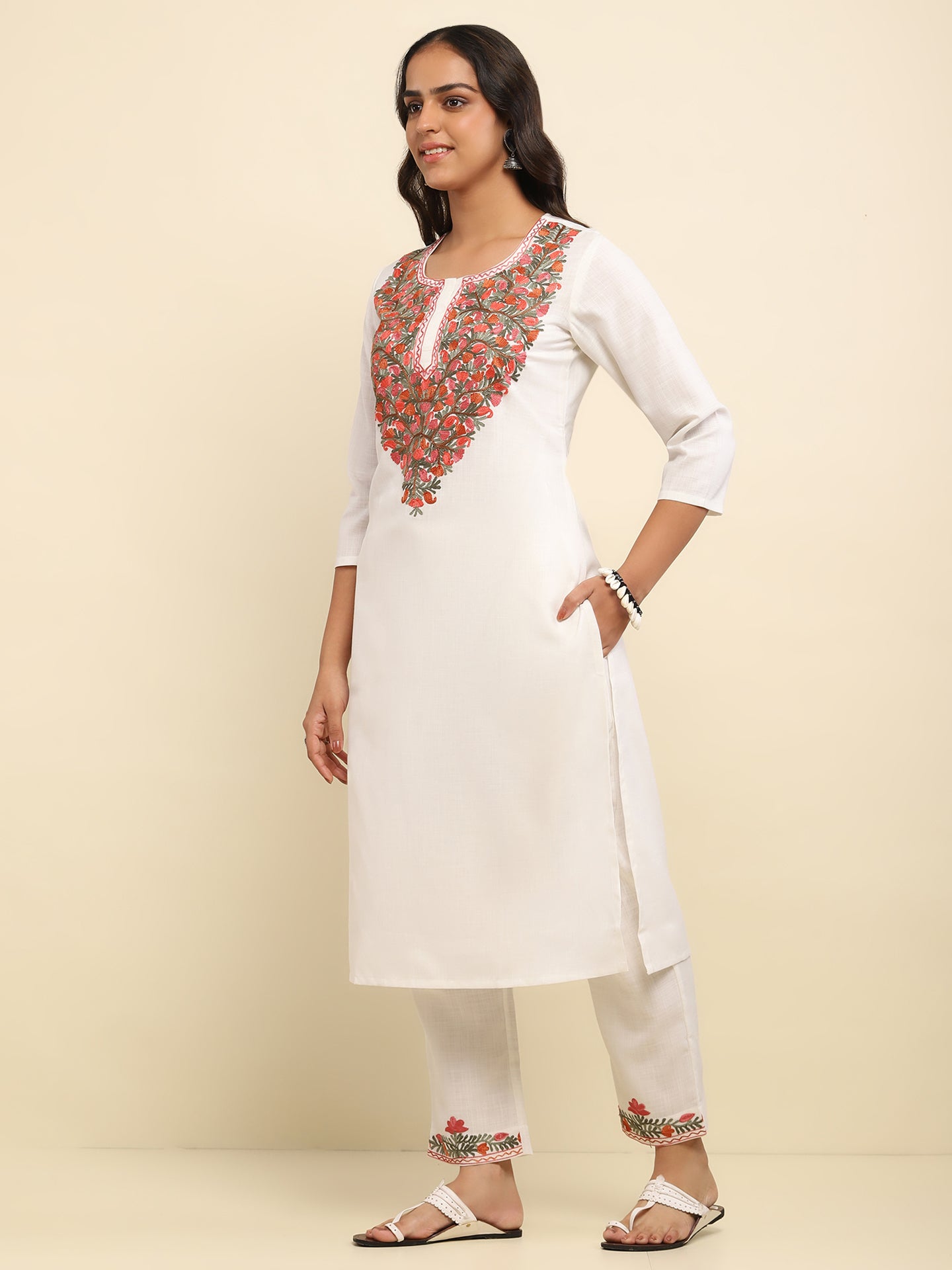Aari Embroidered Cotton Solid Women's 2 PC Long Kurta Set- White