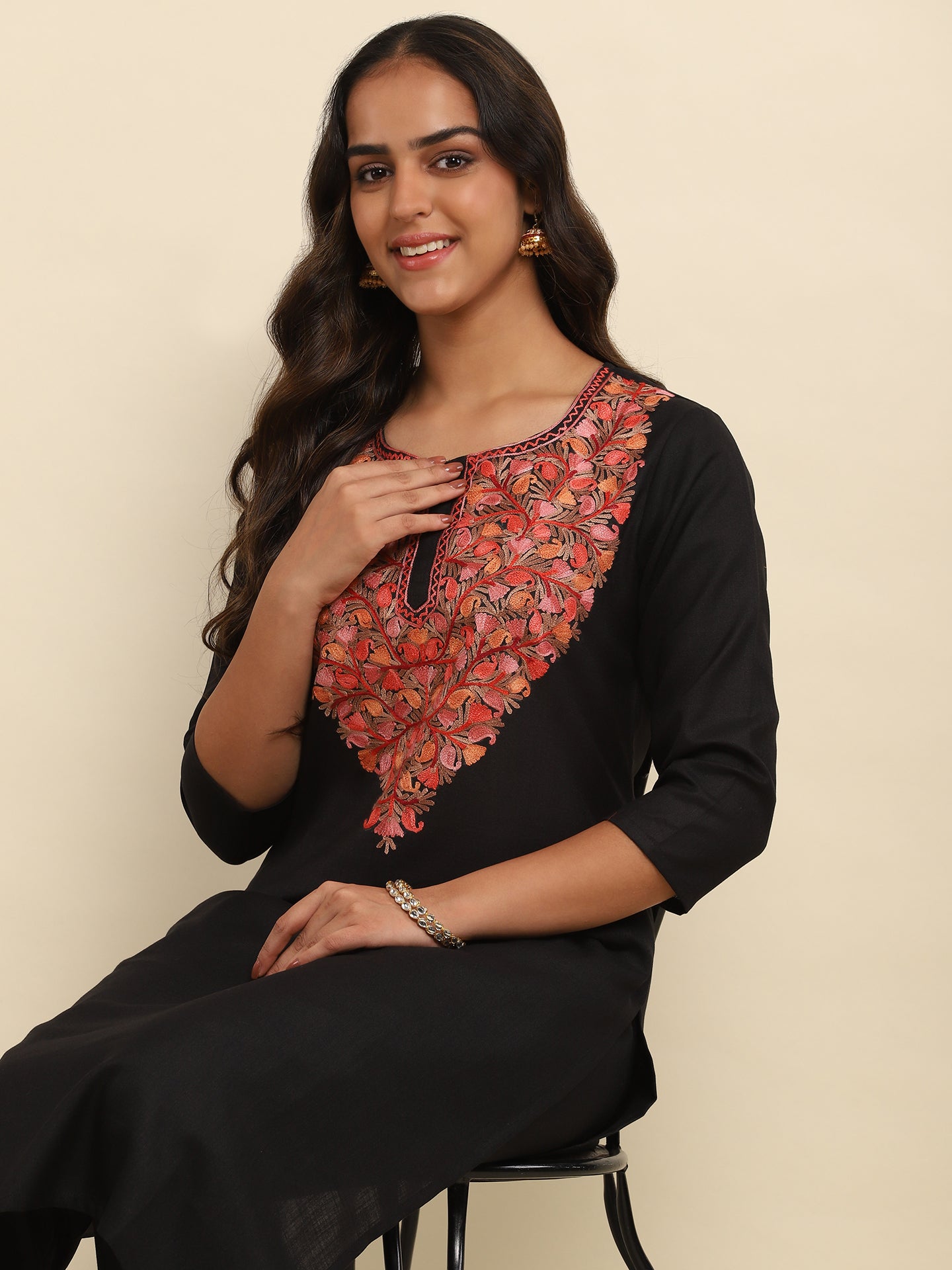 Aari Embroidered Cotton Solid Women's 2 PC Long Kurta Set- Black