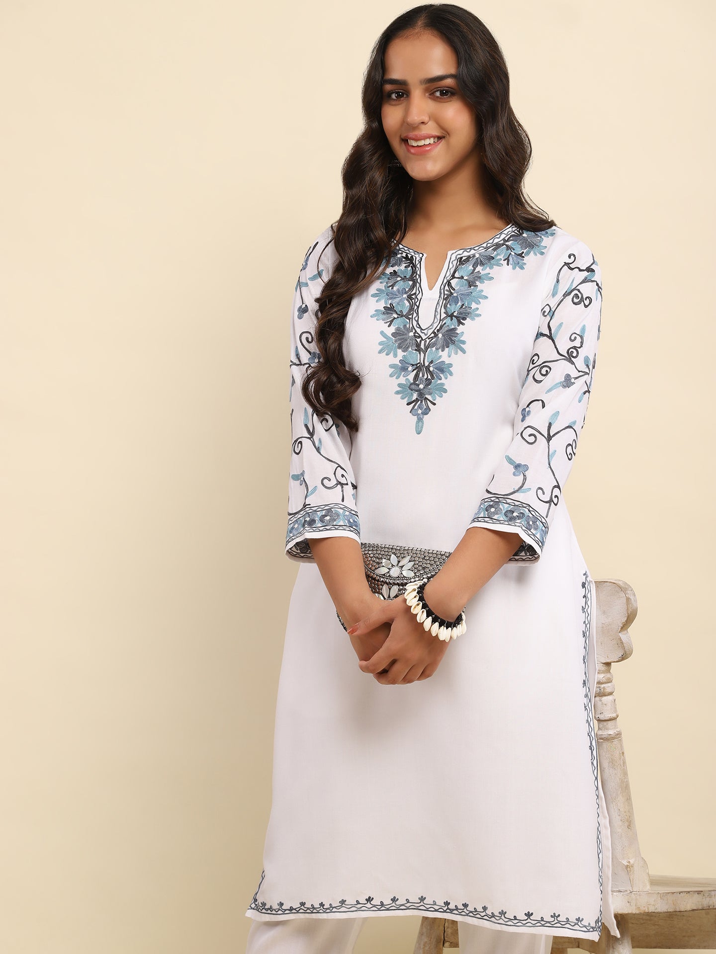 Aari Embroidered Cotton Solid Women's 2 PC Long Kurta Set- White