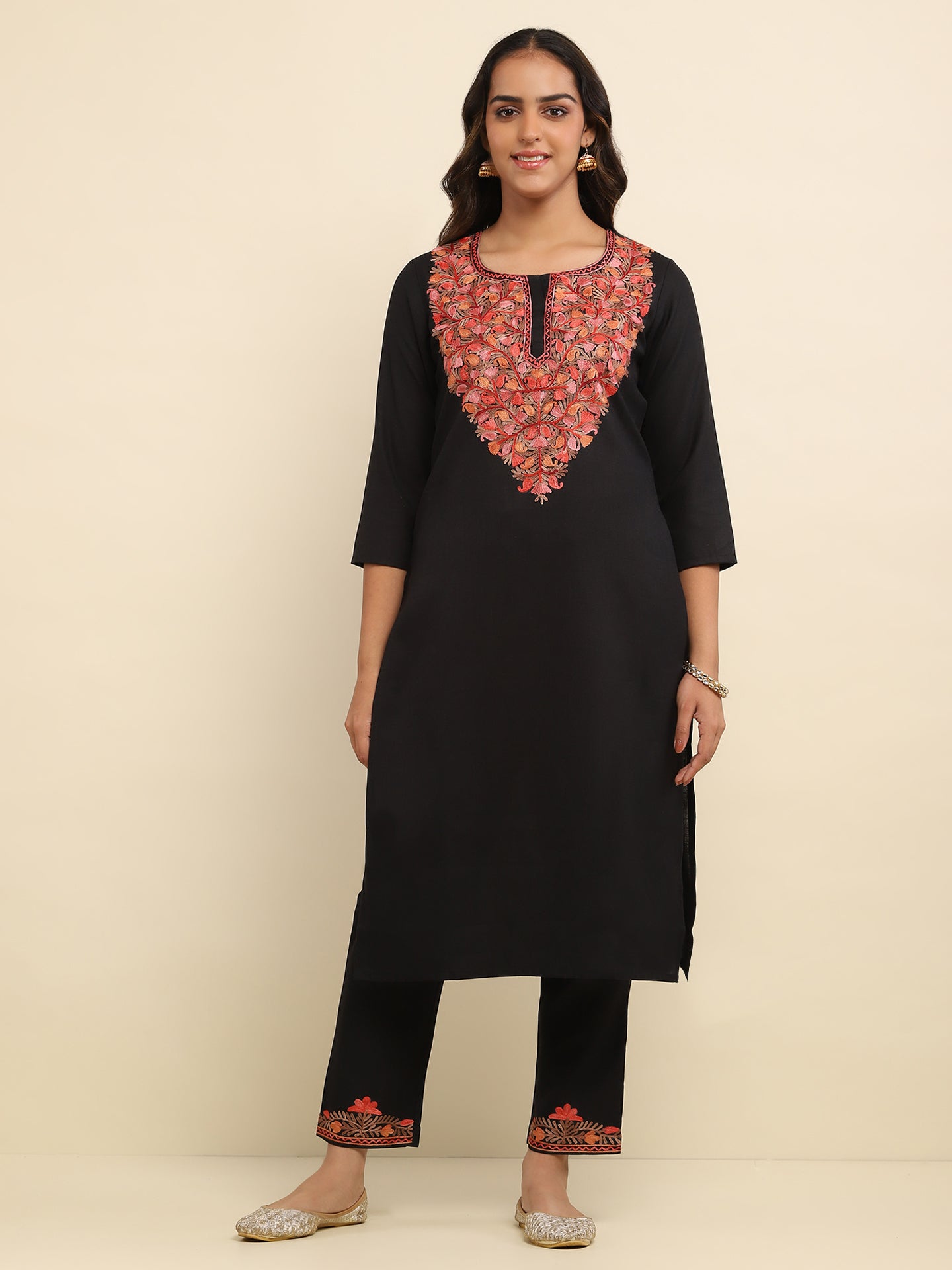 Aari Embroidered Cotton Solid Women's 2 PC Long Kurta Set- Black