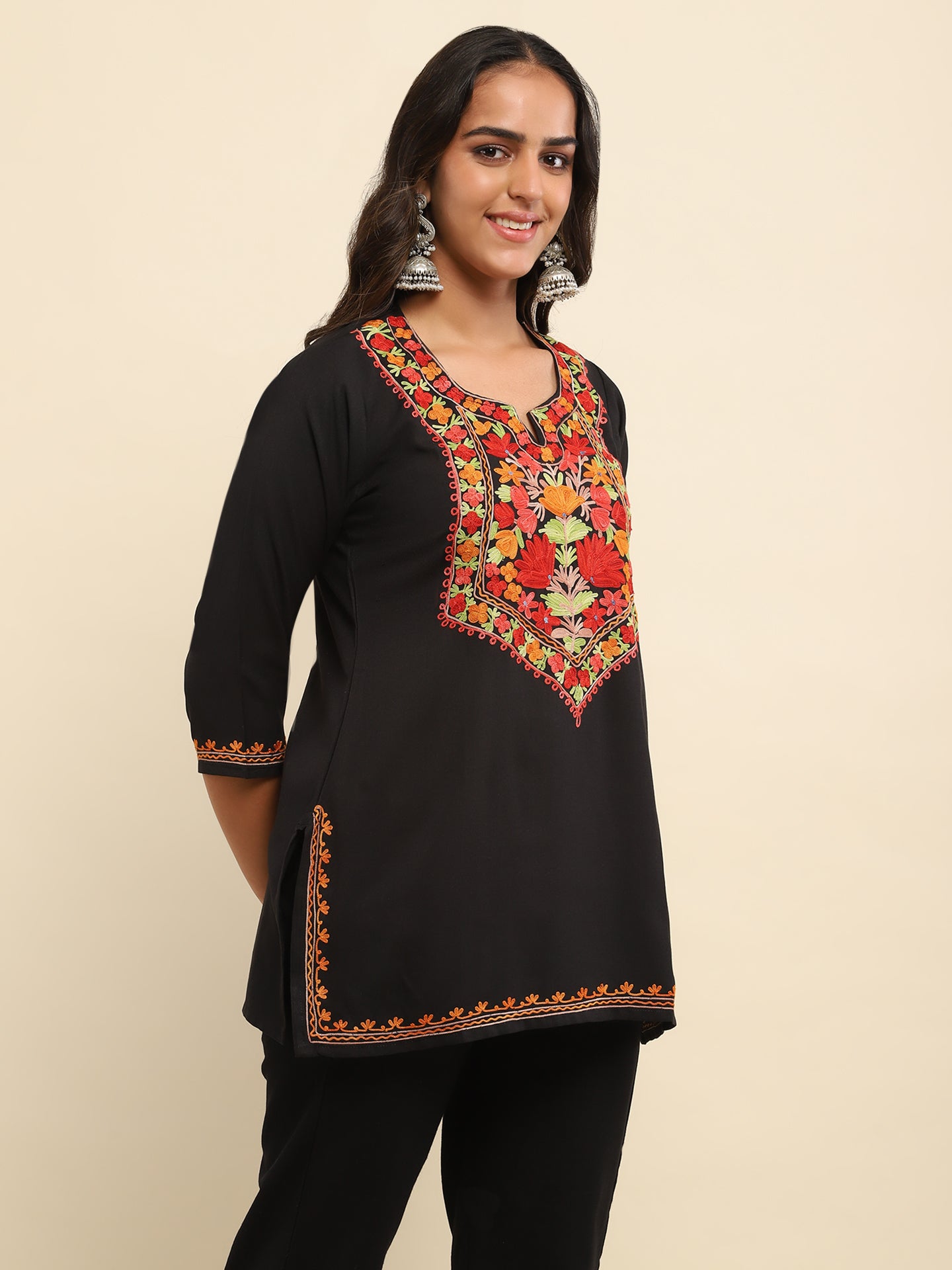 Lawn Cotton Printkari Black Co-ord Set – Pastel Floral with Straight Pant