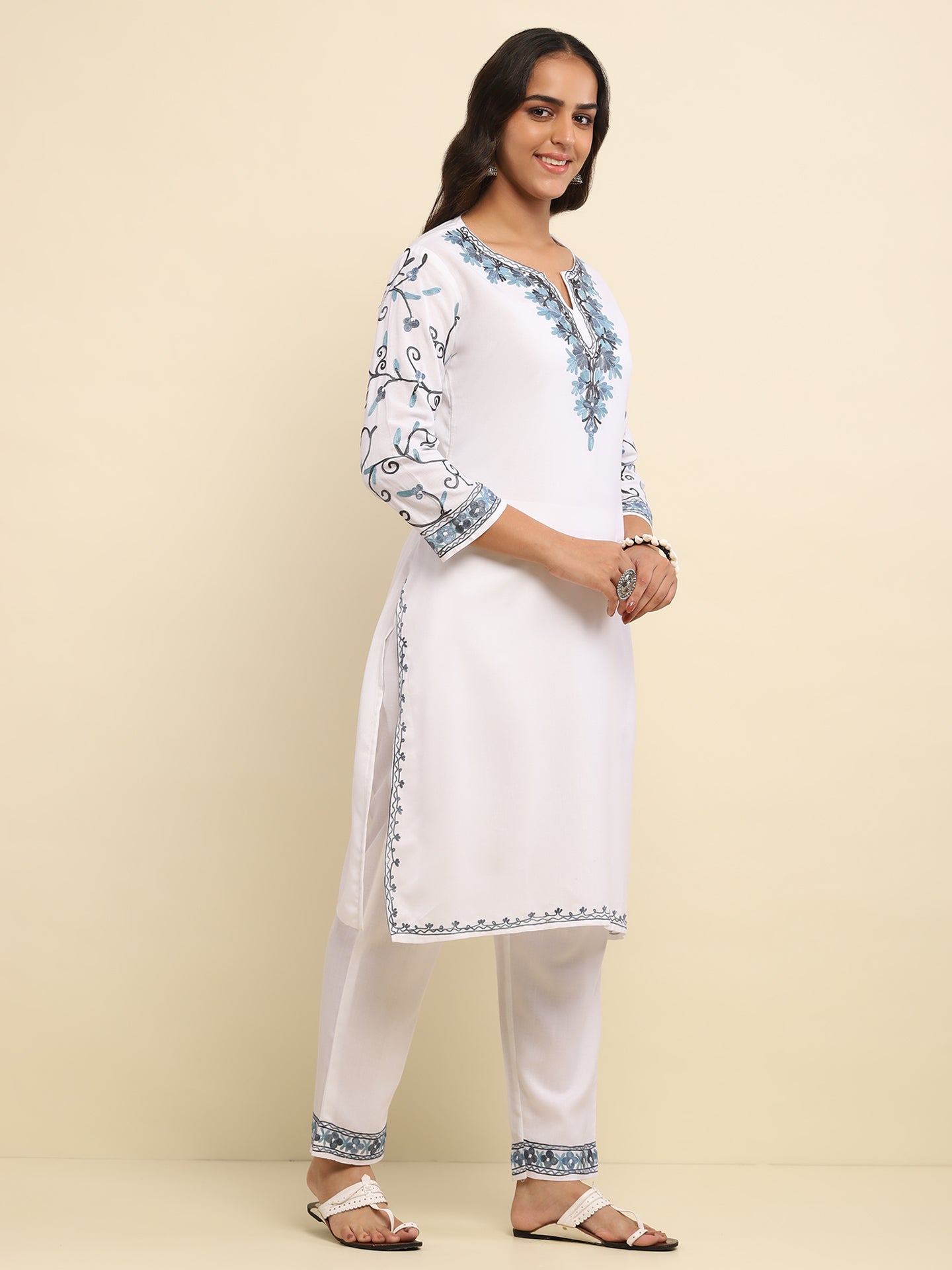 Aari Embroidered Cotton Solid Women's 2 PC Long Kurta Set- White