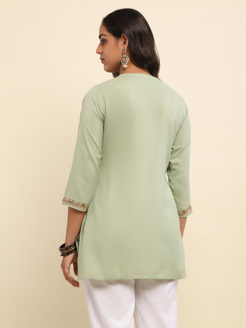 Aari Embroidered Cotton Solid Women's Short Kurta - Pastel Green