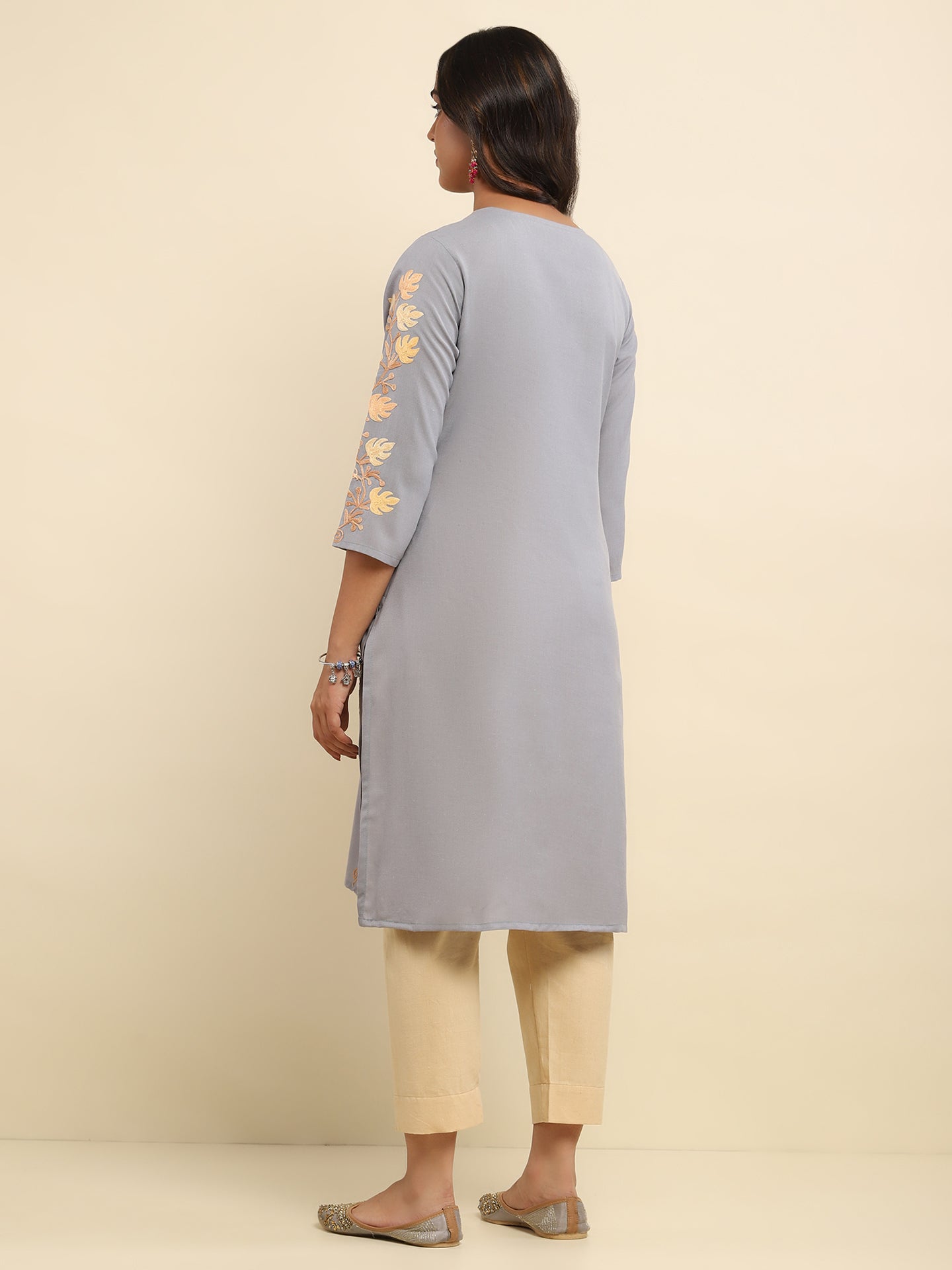Aari Embroidered Cotton Solid Women's Long Kurta - Grey