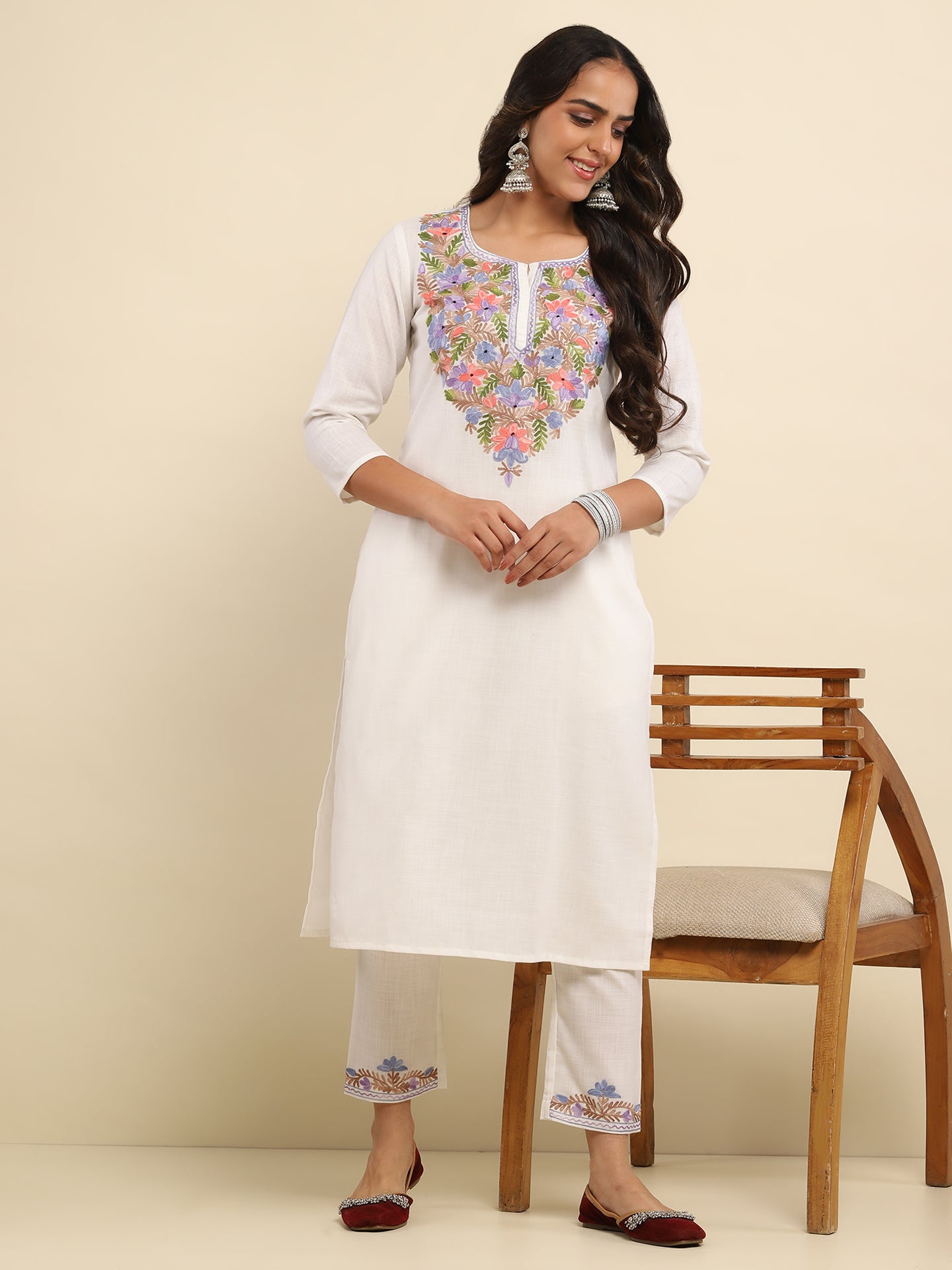 Aari Embroidered Cotton Solid Women's 2 PC Long Kurta Set- White
