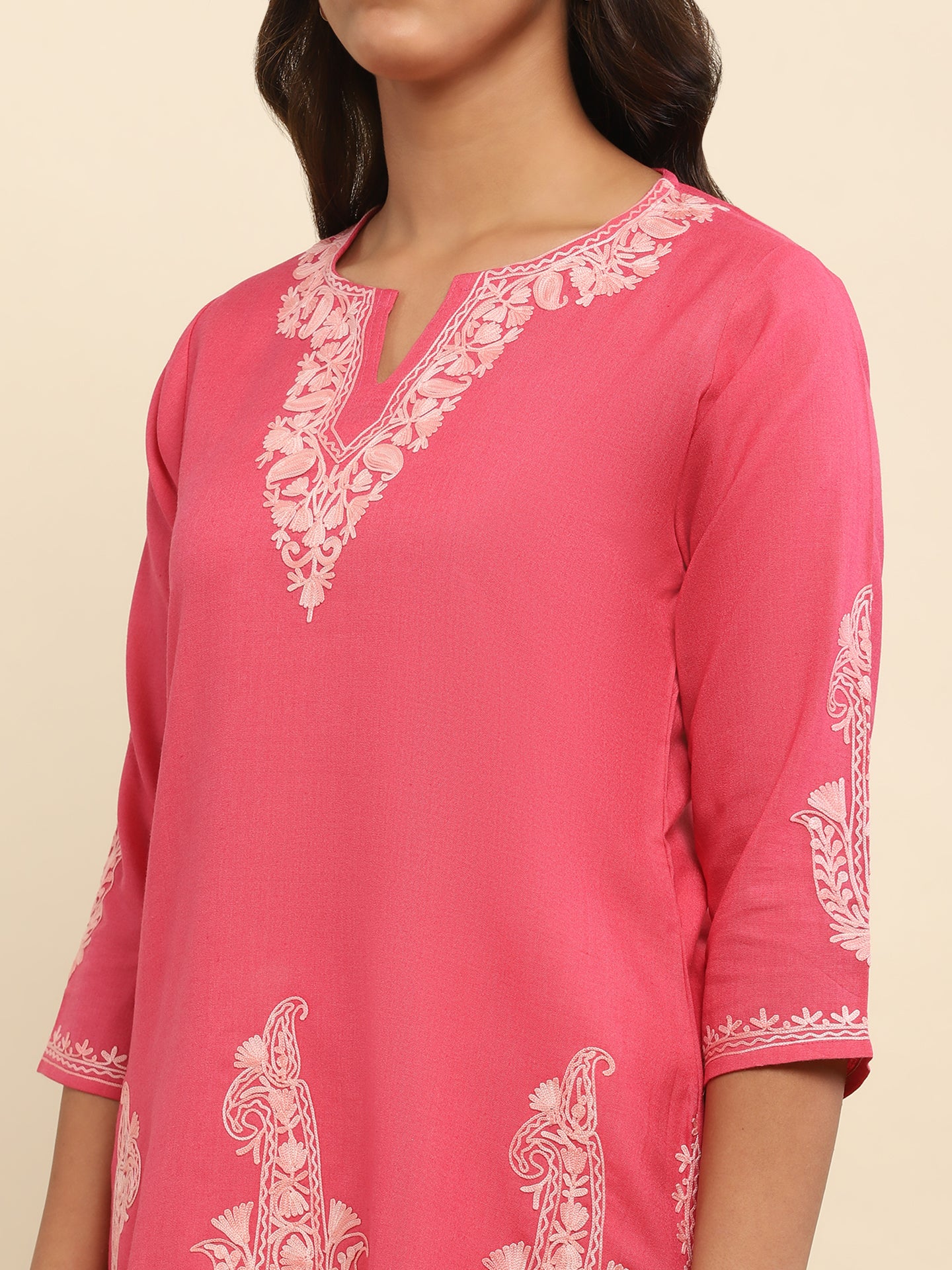 Aari Embroidered Cotton Solid Women's Short Kurta - Pink